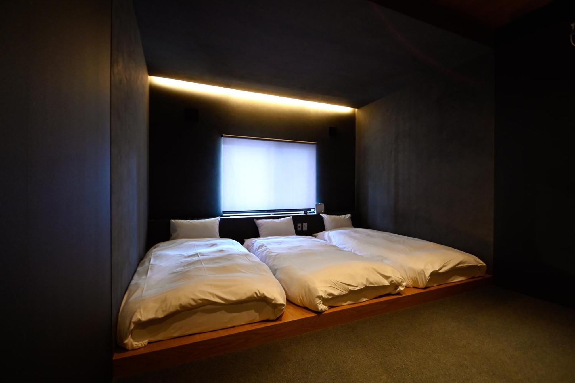 Sekai Hotel Deep Osaka Experience Yao Екстериор снимка