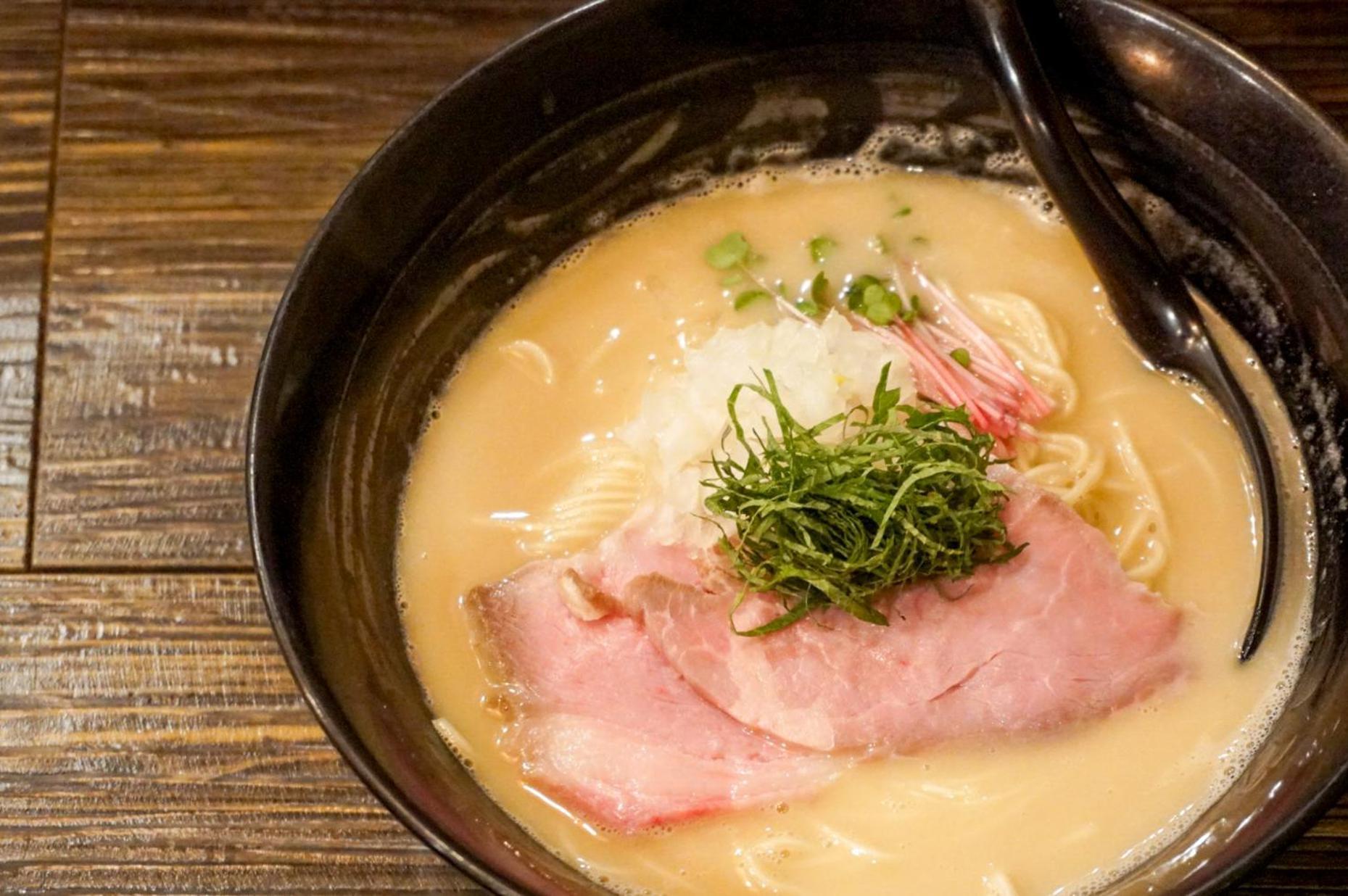 Sekai Hotel Deep Osaka Experience Yao Екстериор снимка